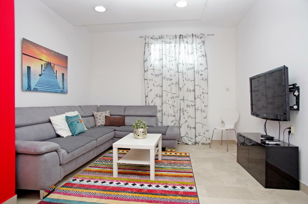 Apartments Armonia Podstrana Exterior foto
